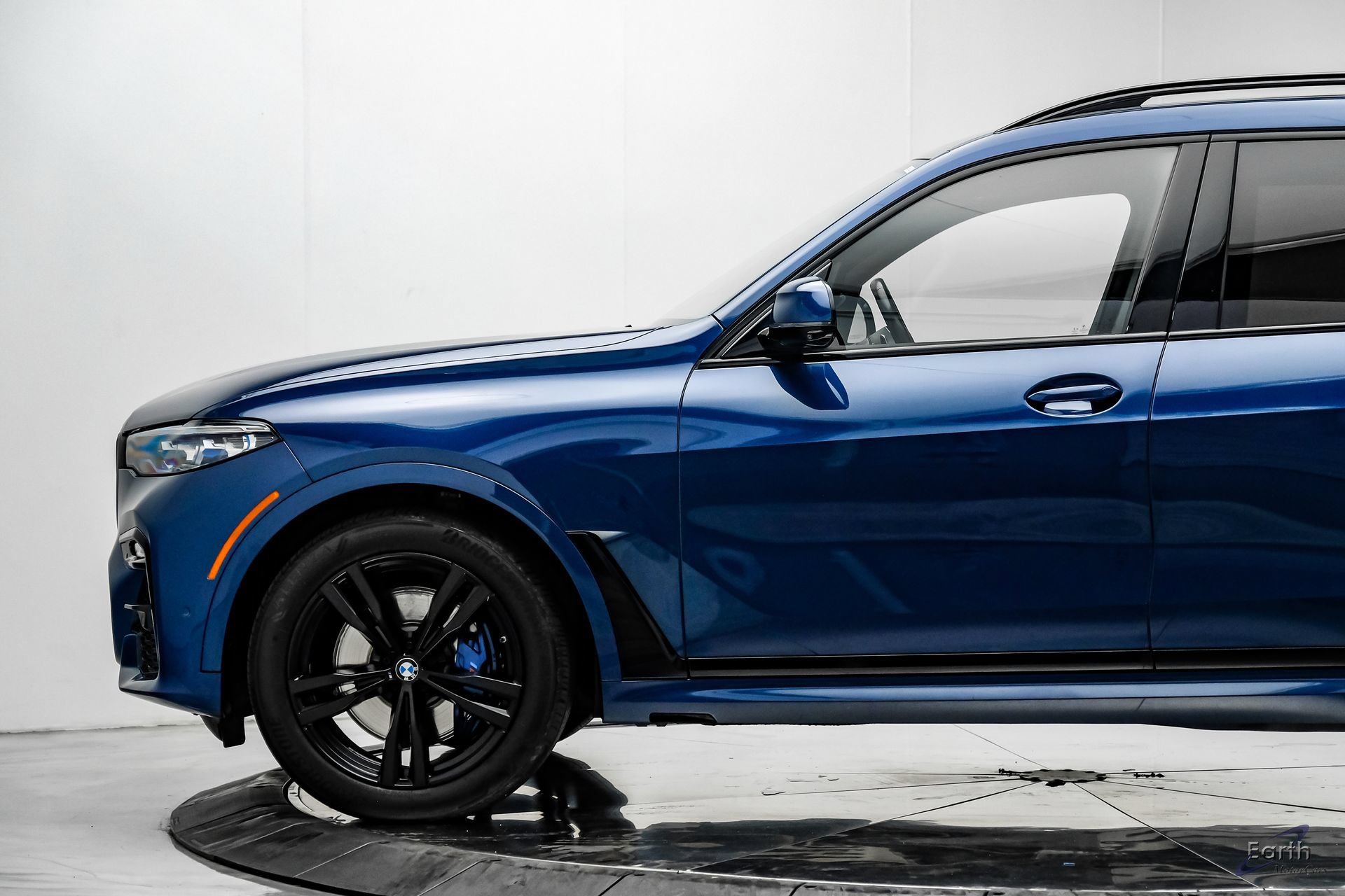 Used 2022 BMW X7 M50i w/ Dynamic Handling Package AWD/4WD image 6