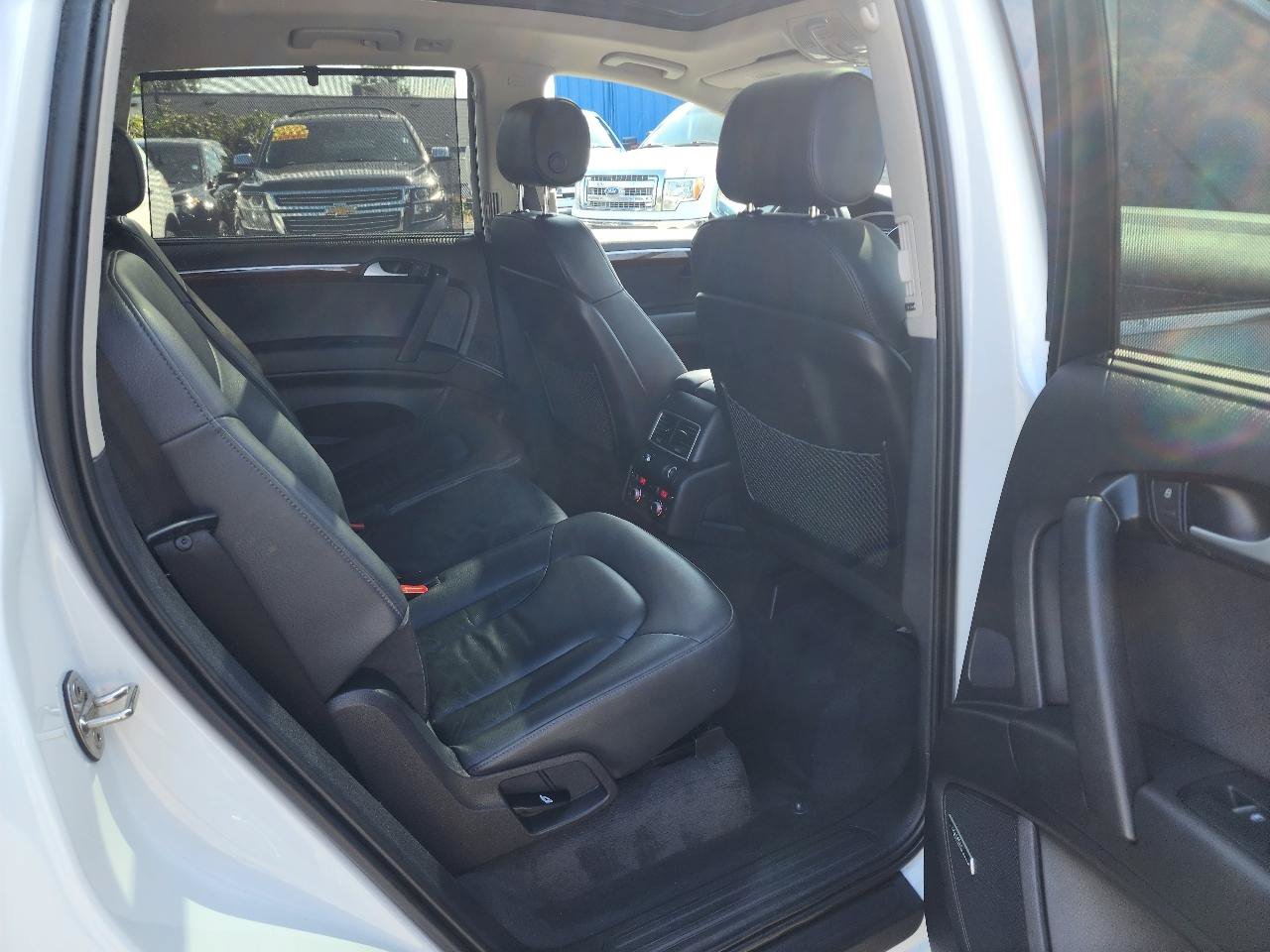 Used 2015 Audi Q7 TDI Premium Plus w/ Premium Plus Package AWD/4WD image 31