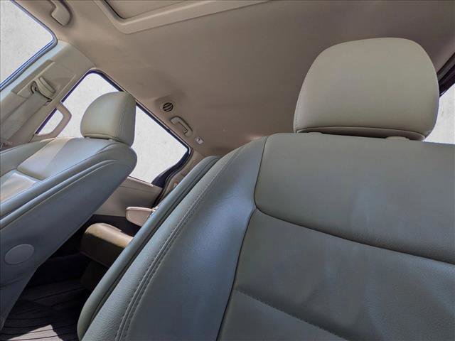 Used 2017 Toyota Sienna XLE AWD/4WD image 16