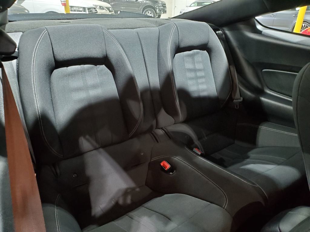 Used 2018 Ford Mustang Coupe w/ Equipment Group 101A image 18