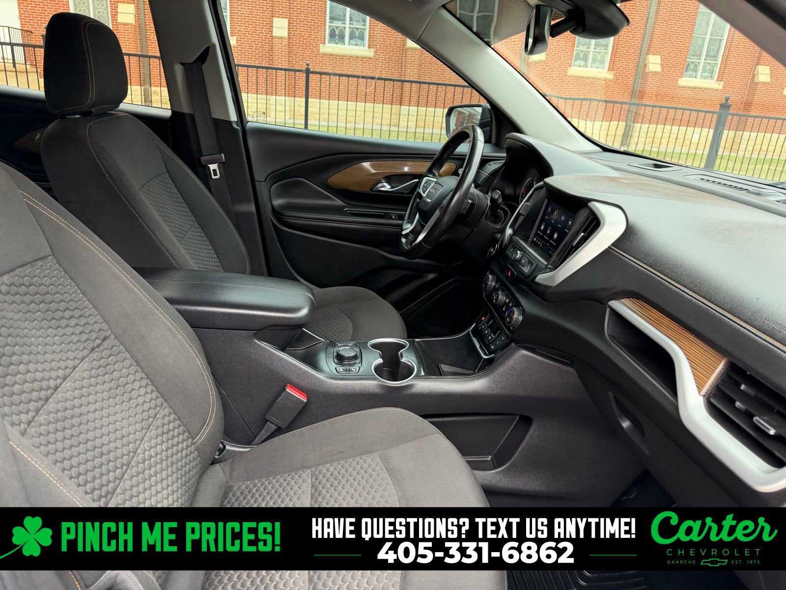 Used 2020 GMC Terrain SLE w/ Driver Convenience Package image 6