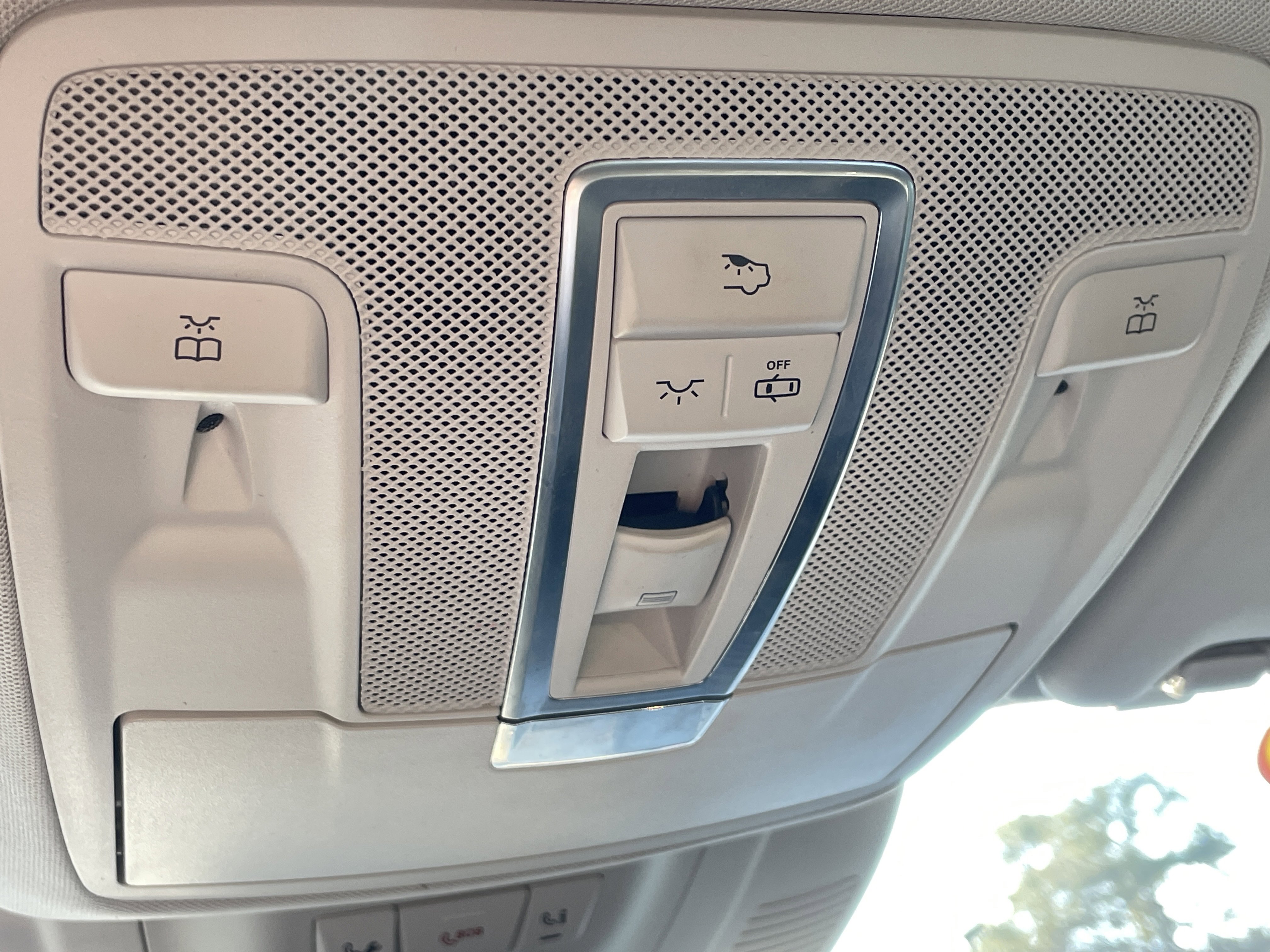 Used 2018 Mercedes-Benz GLS 550 4MATIC image 39