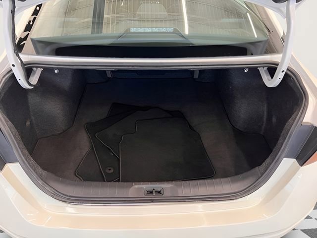 Used 2025 Nissan Altima 2.5 SV FWD image 7