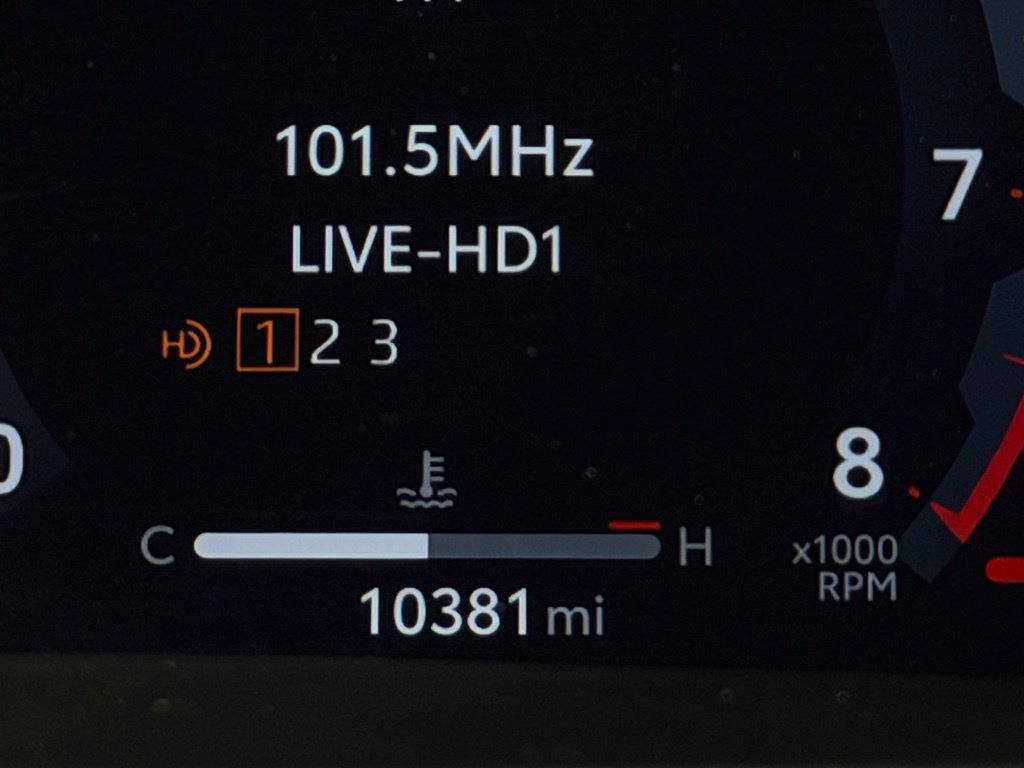 Used 2024 Toyota Tacoma TRD Sport AWD/4WD image 16