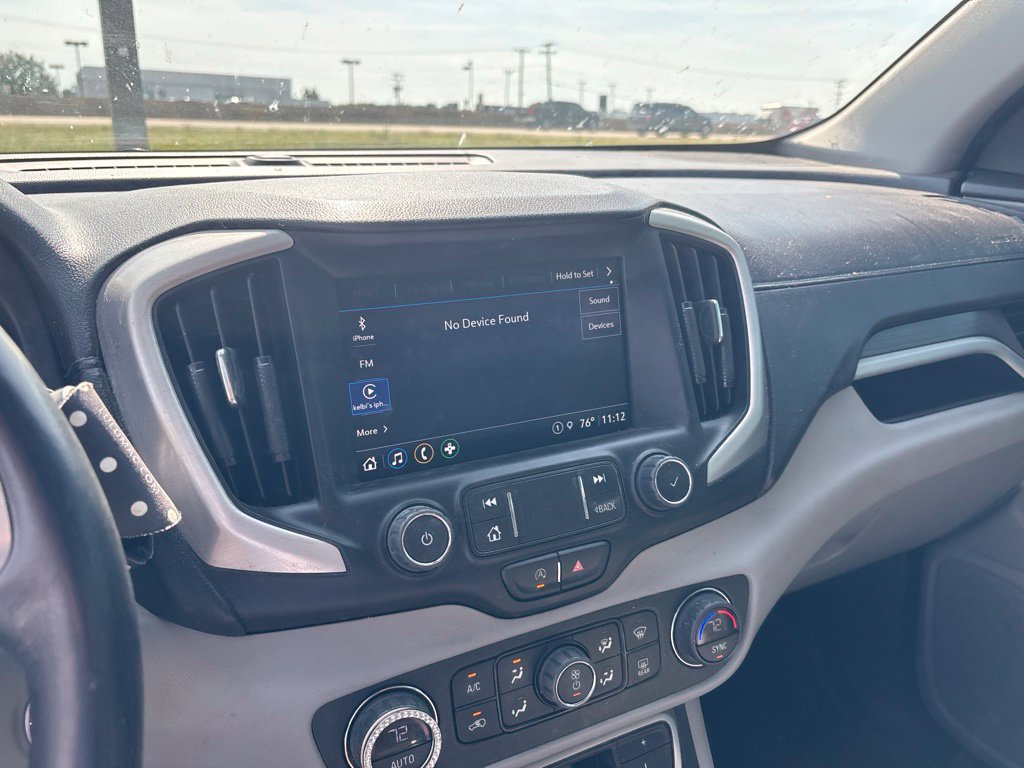 Used 2022 GMC Terrain SLT FWD image 2