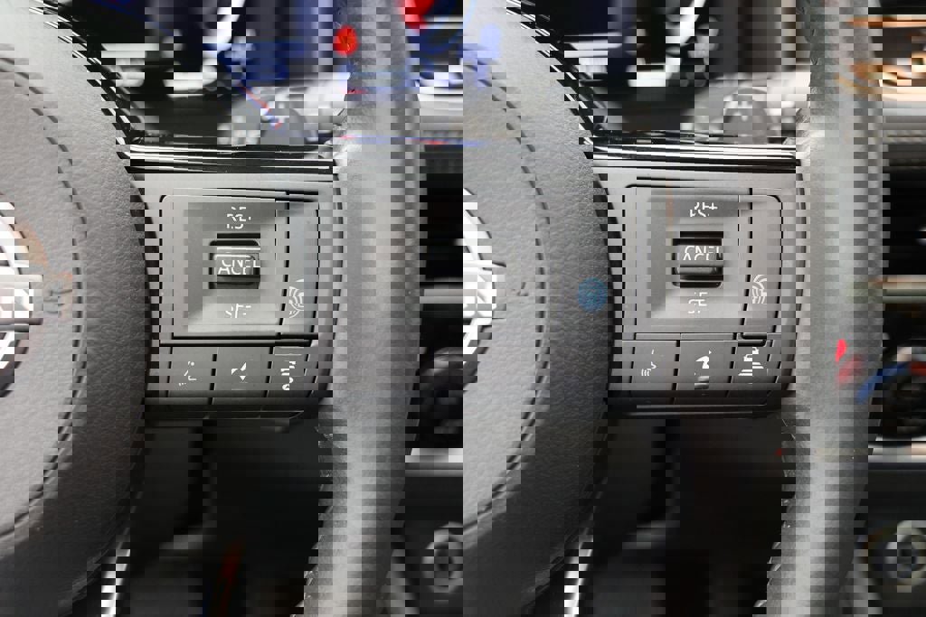 Used 2023 Nissan Rogue Platinum w/ Platinum Premium Package image 22