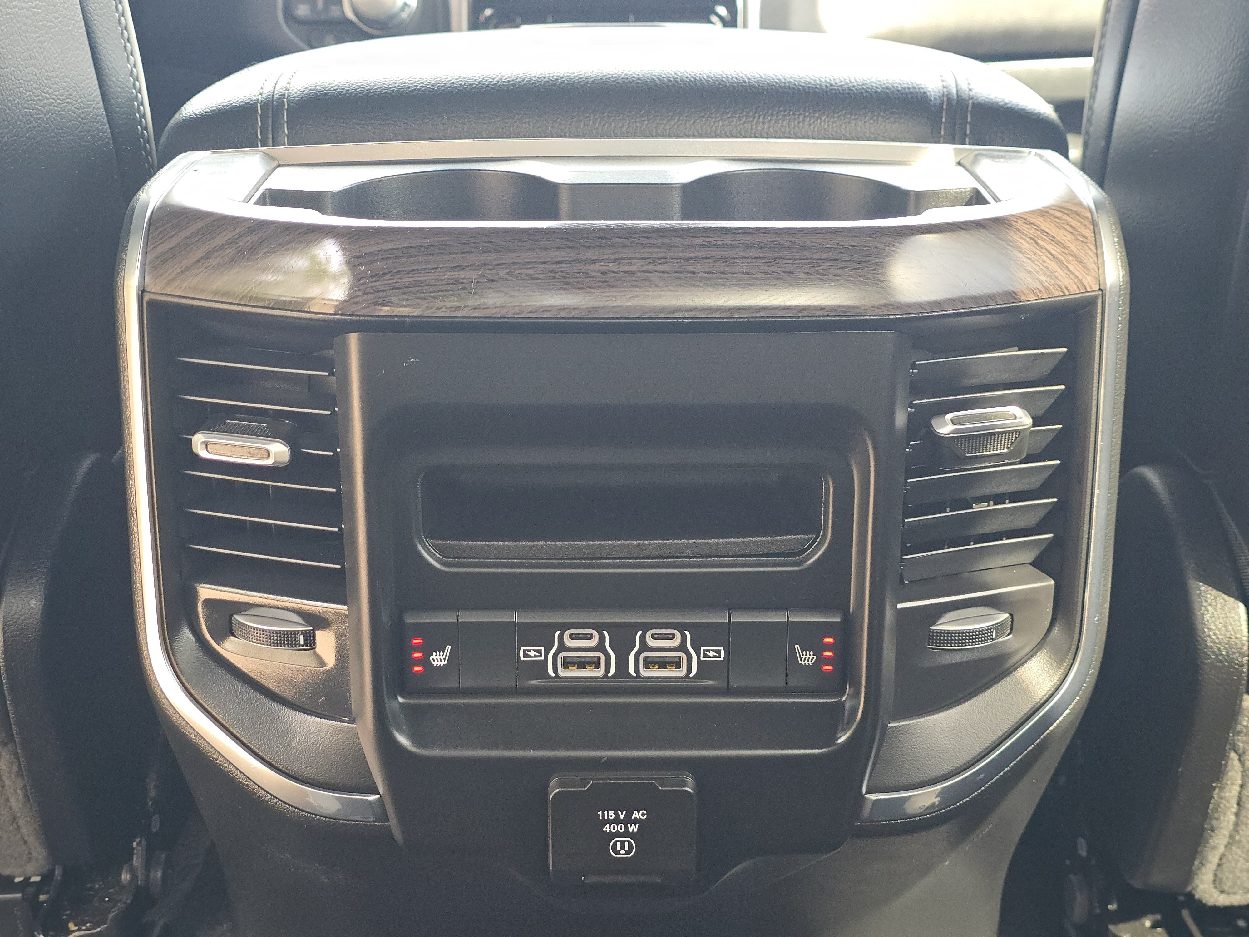 Used 2026 RAM 1500 Laramie w/ Sport Appearance Package AWD/4WD image 20