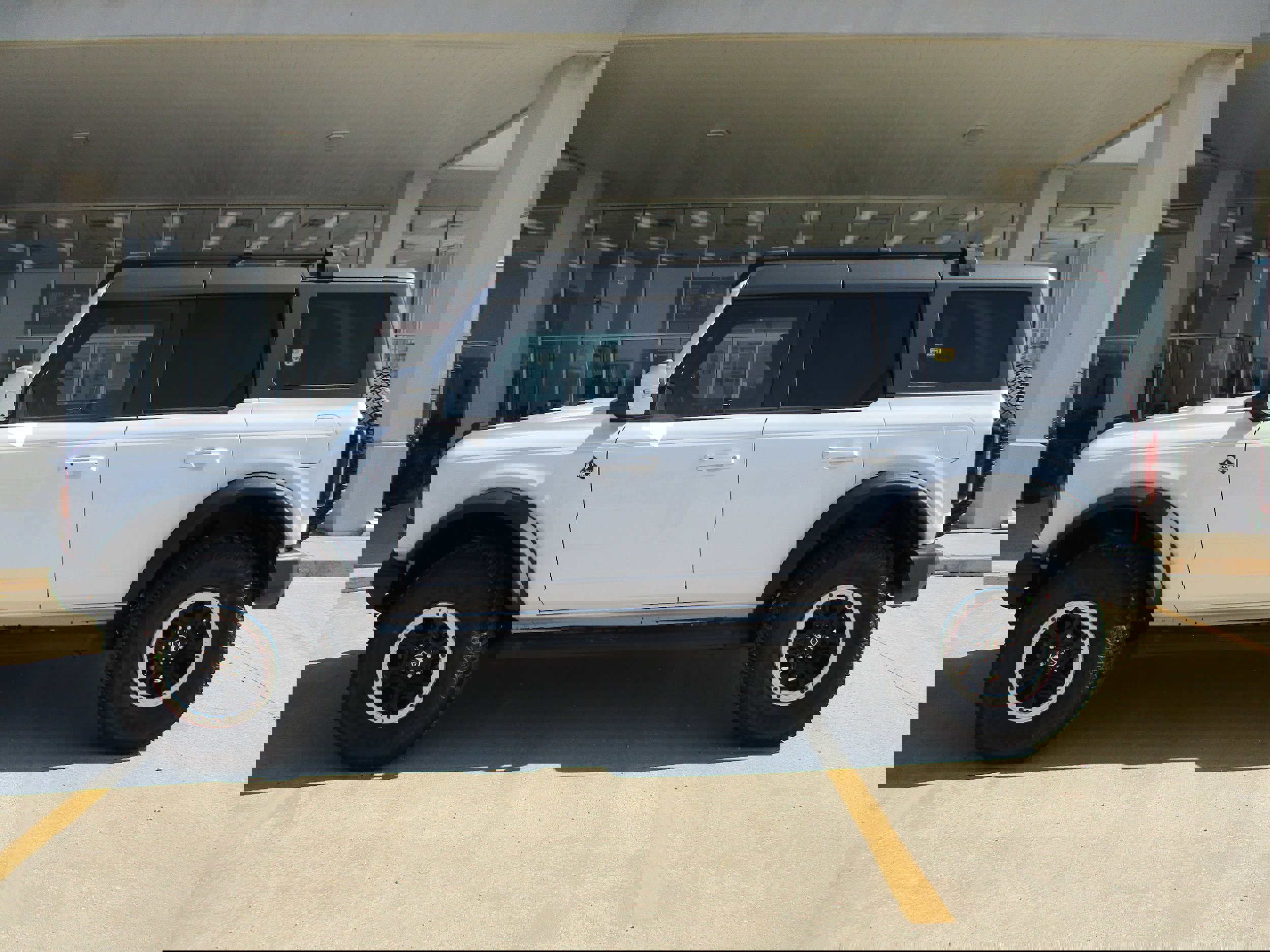 New 2024 Ford Bronco Outer Banks w/ Sasquatch Package image 3