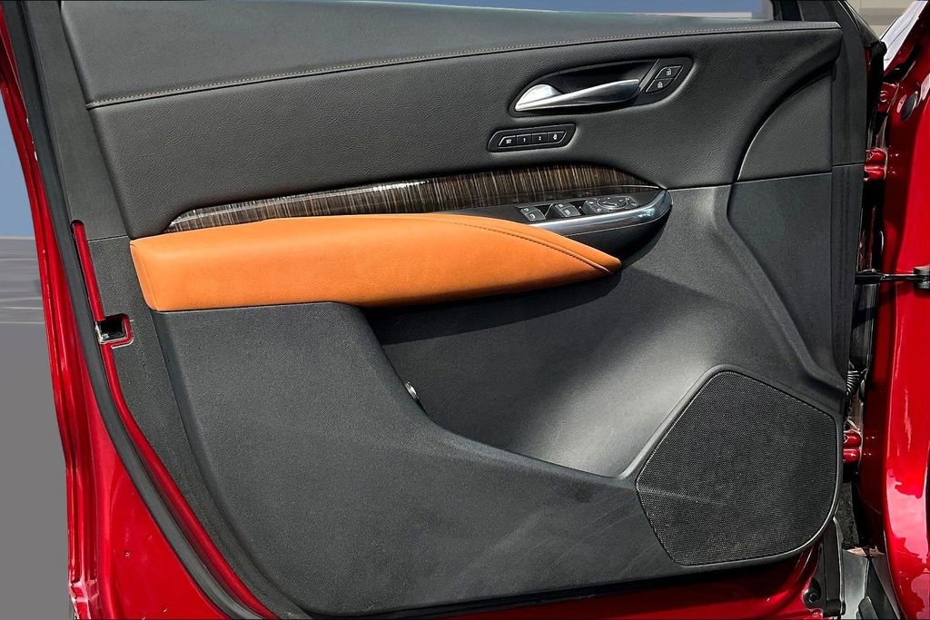 Used 2019 Cadillac XT4 Premium Luxury image 22