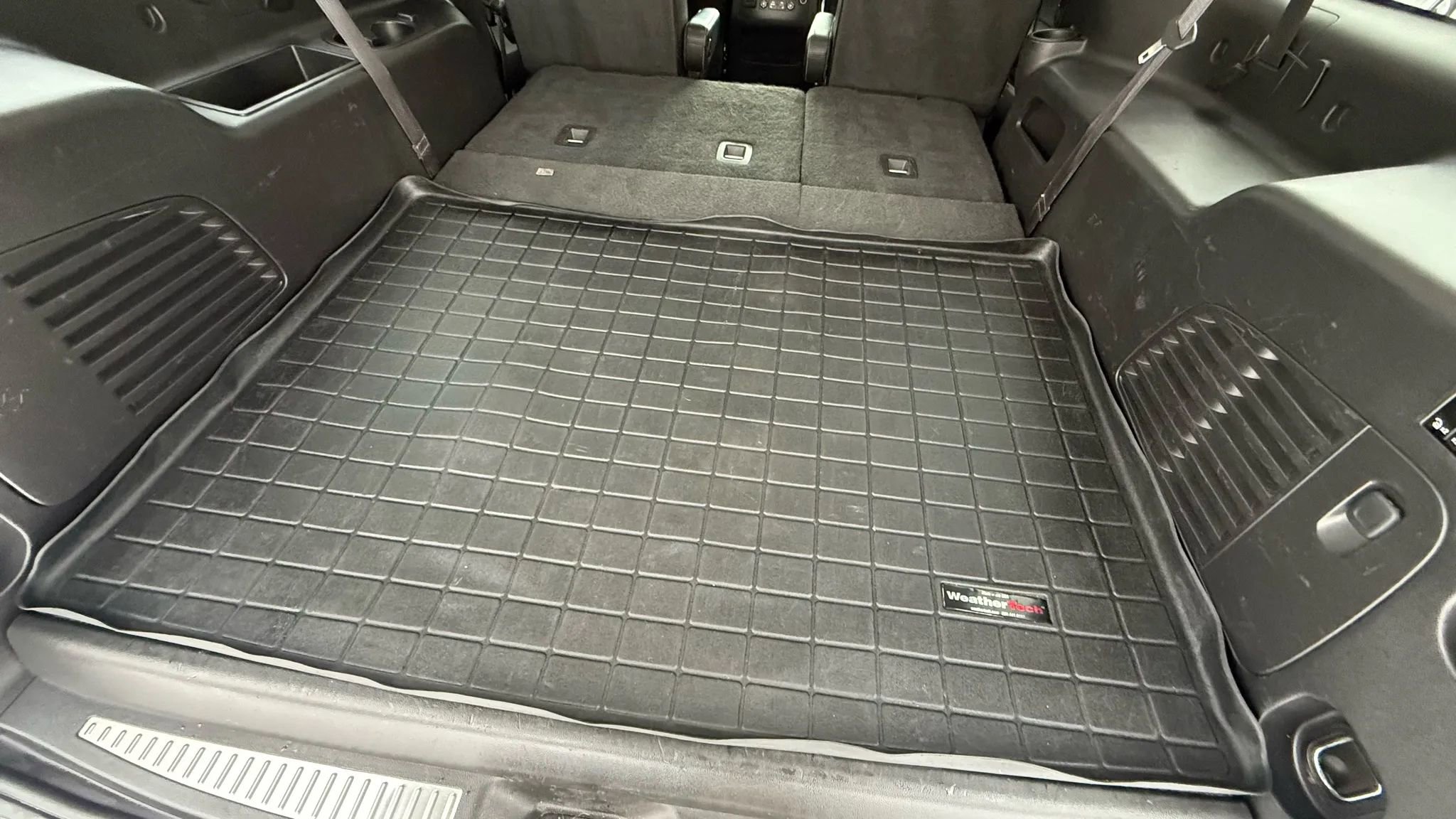 Used 2015 Chevrolet Suburban LTZ image 29