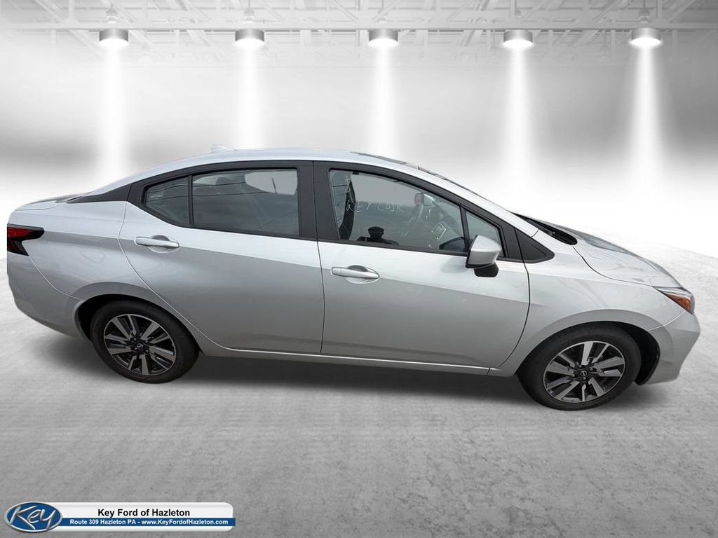 Used 2024 Nissan Versa SV FWD image 11