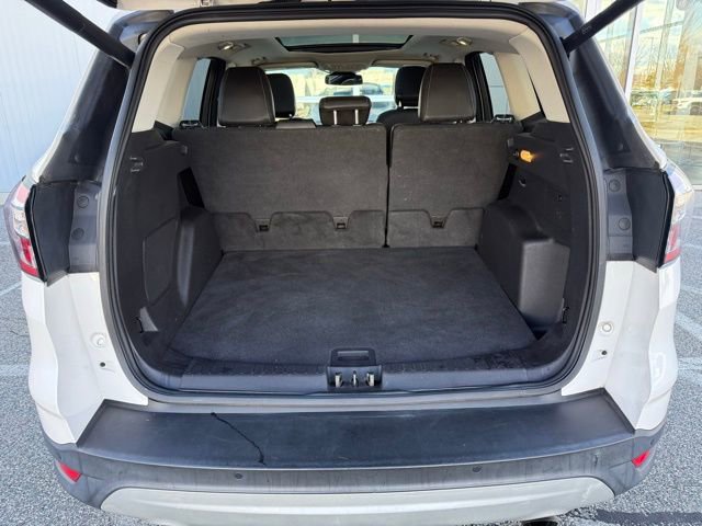 Used 2018 Ford Escape Titanium w/ Ford Safe & Smart Package image 10