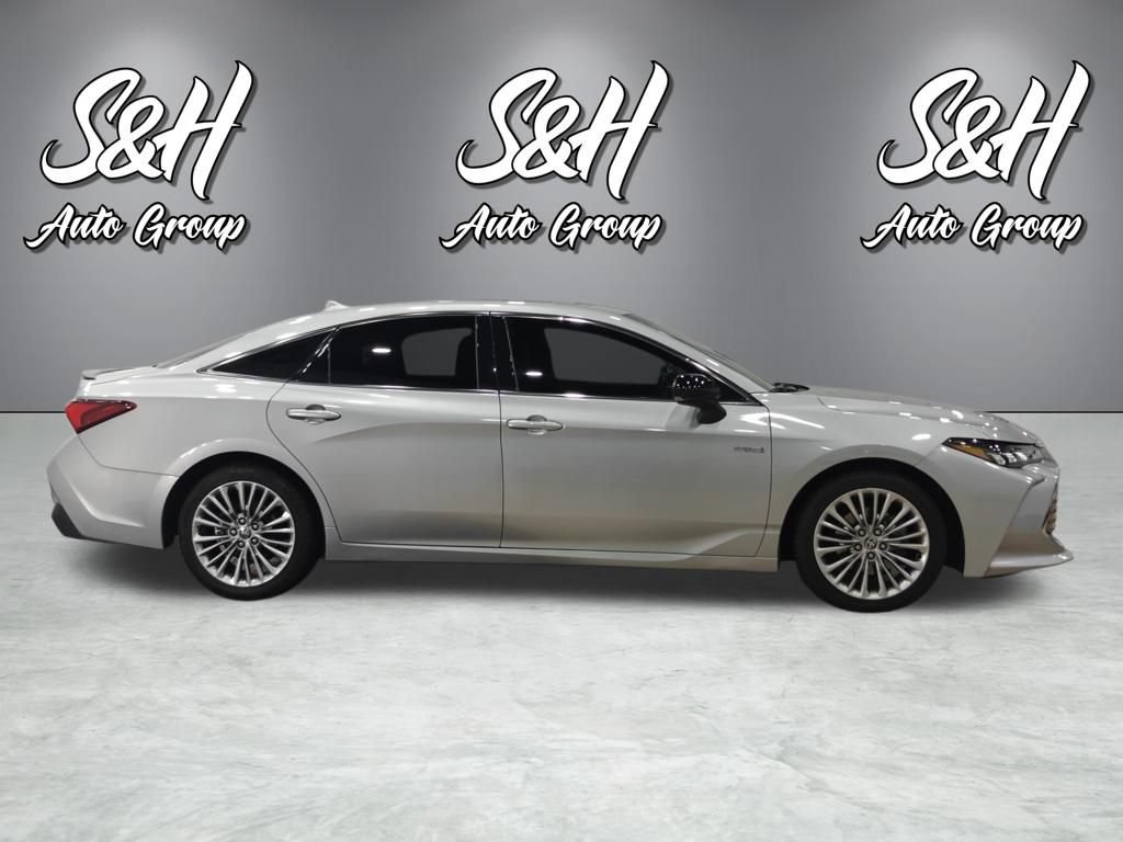 Used 2021 Toyota Avalon XSE w/ Carpet Mat Package (TMS) FWD image 21