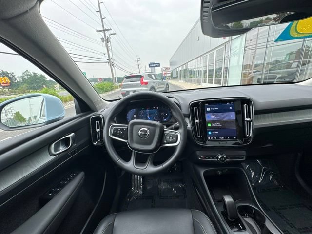 Certified 2025 Volvo XC40 B5 Core AWD/4WD image 20