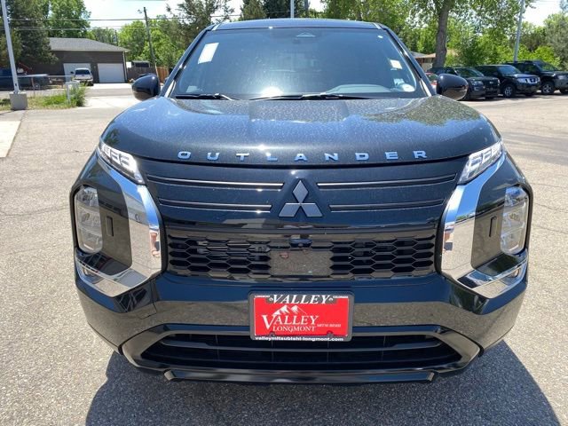New 2026 Mitsubishi Outlander LE AWD/4WD image 8