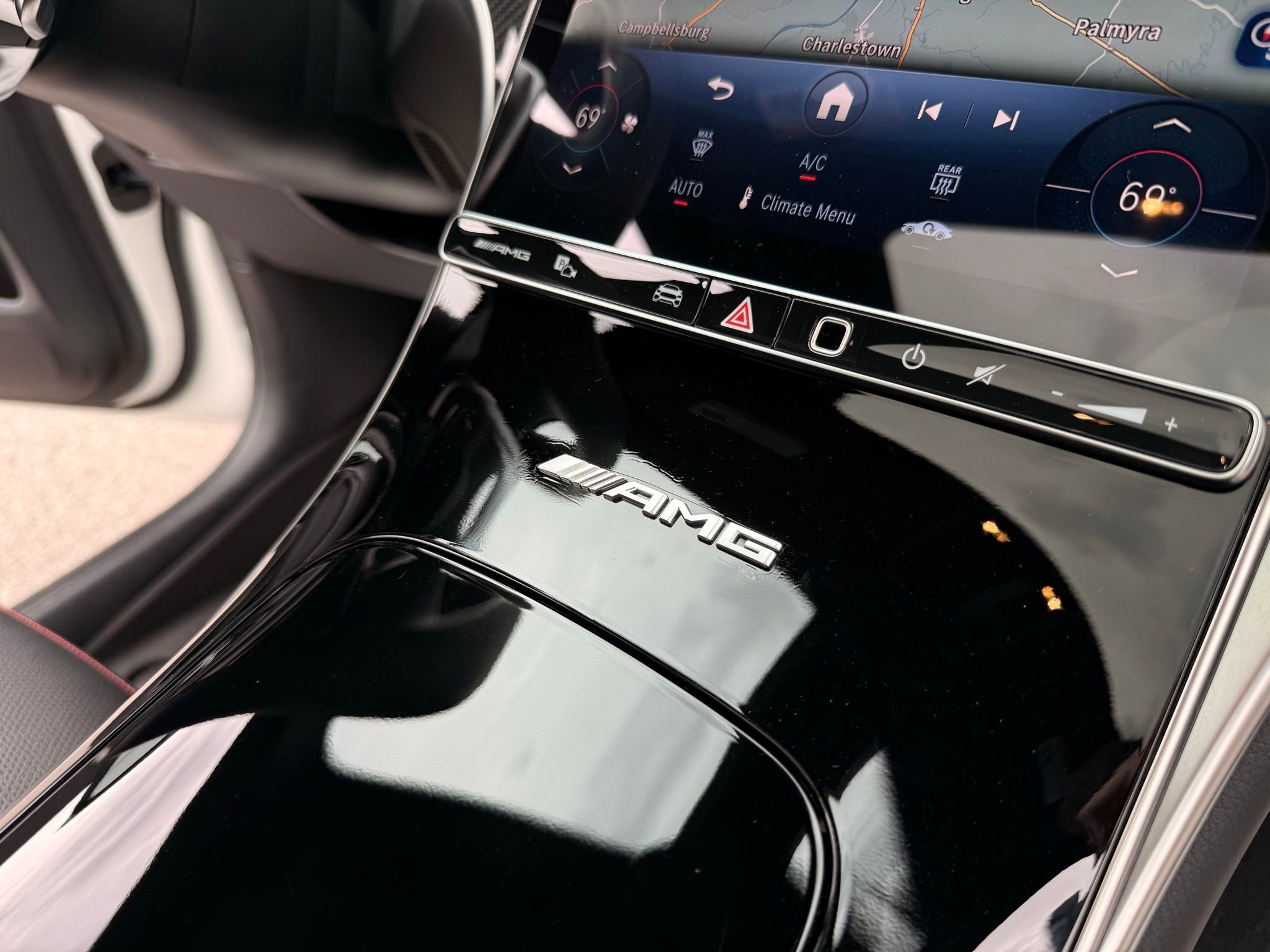 Used 2026 Mercedes-Benz GLC 43 AMG 4MATIC image 30