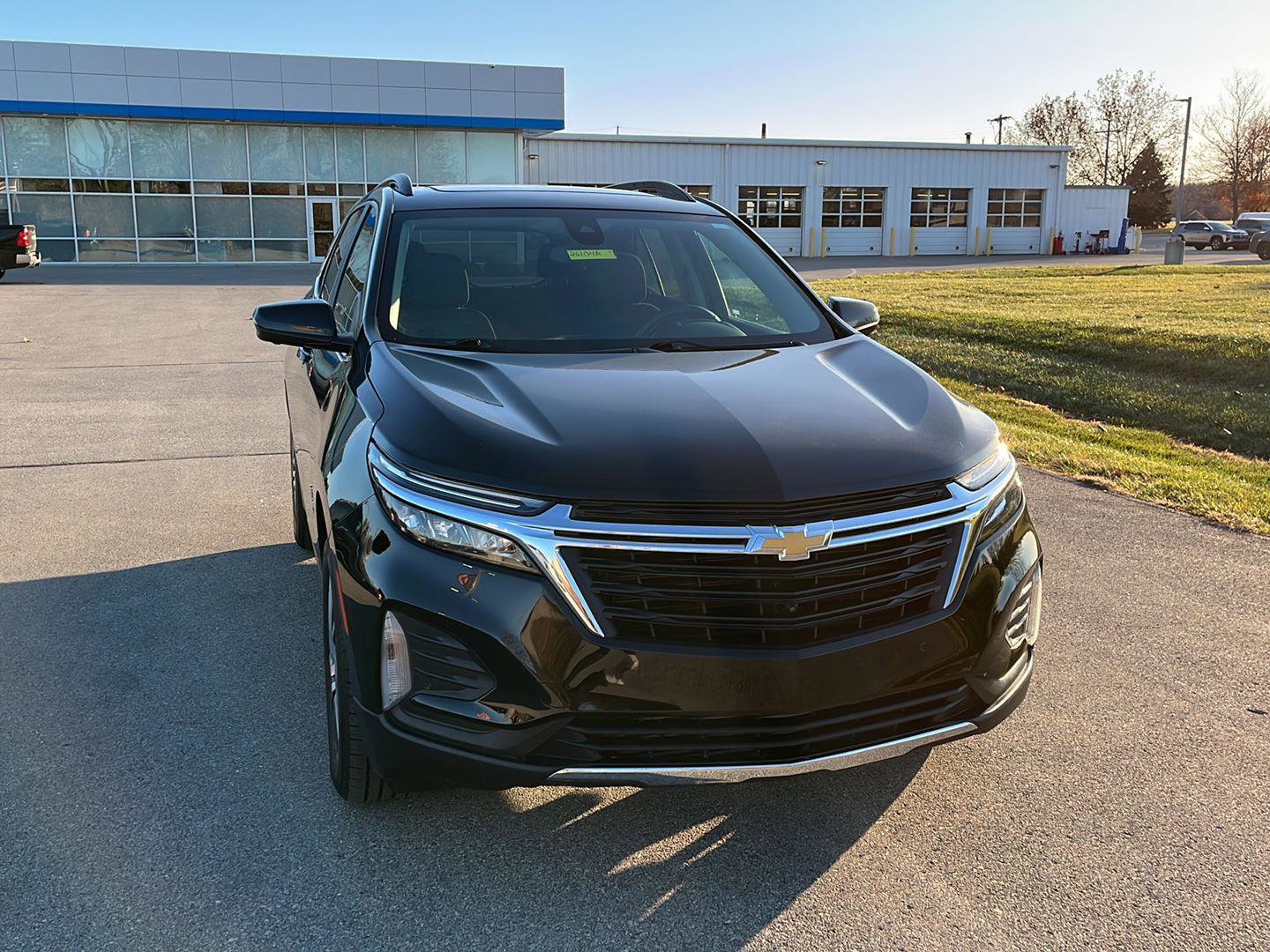 Used 2023 Chevrolet Equinox LT image 7