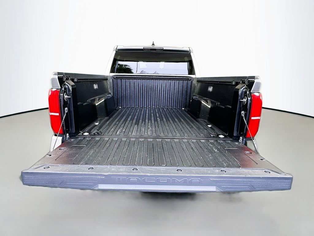 Used 2024 Toyota Tacoma TRD Sport image 25