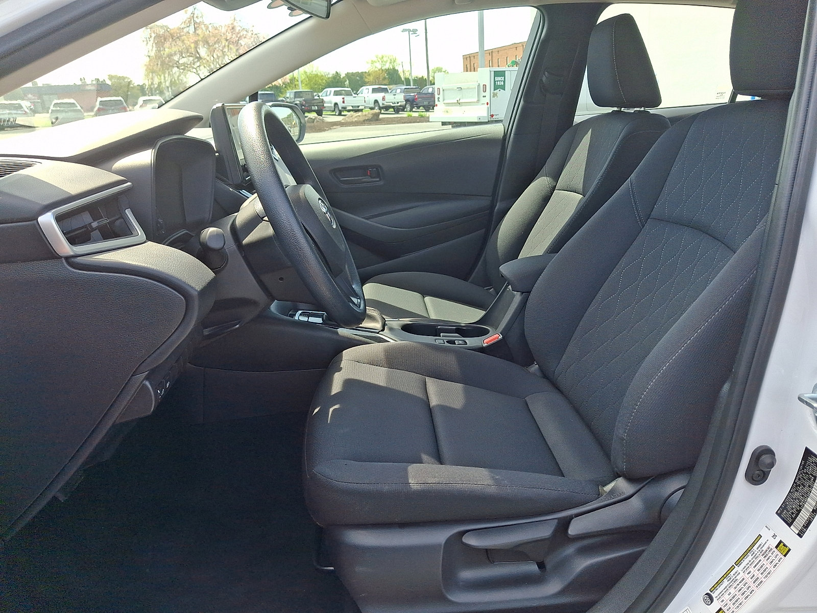 Used 2024 Toyota Corolla LE FWD image 14