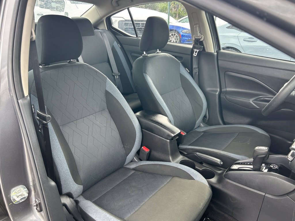 Used 2024 Nissan Versa SV FWD image 40