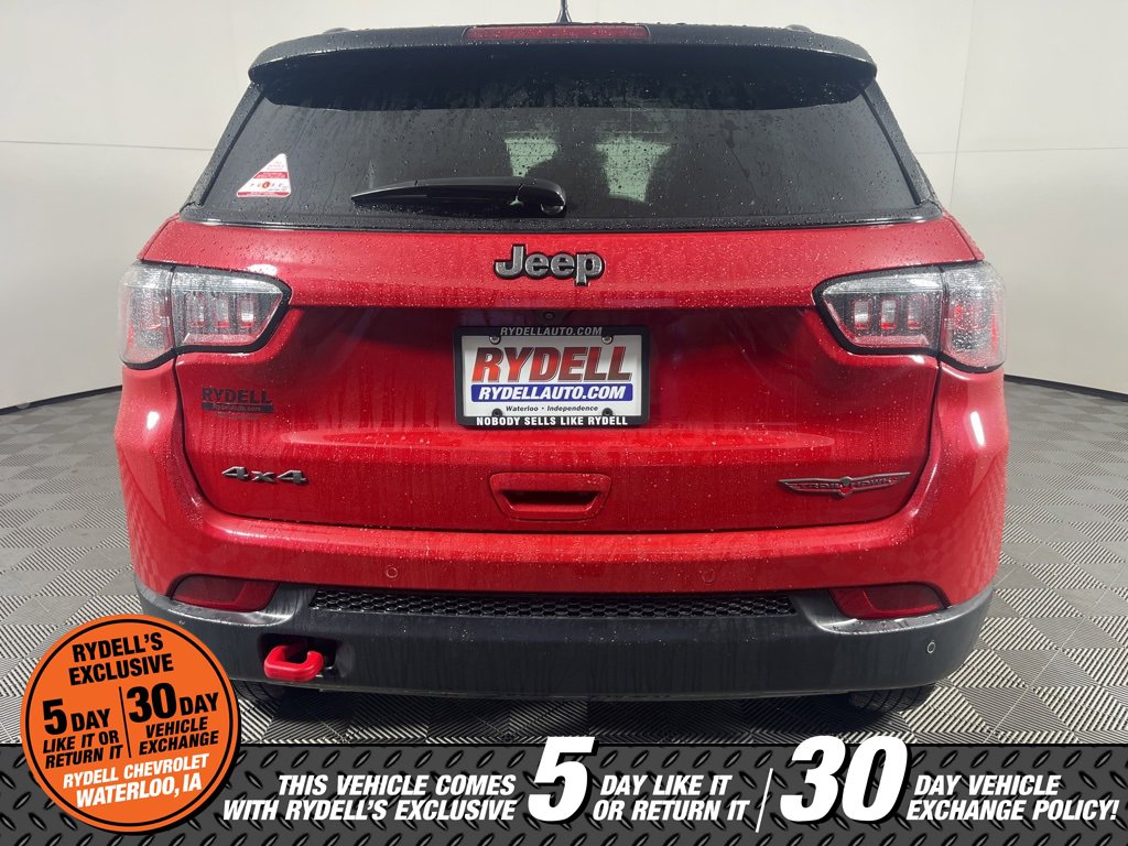 Used 2023 Jeep Compass Trailhawk image 6