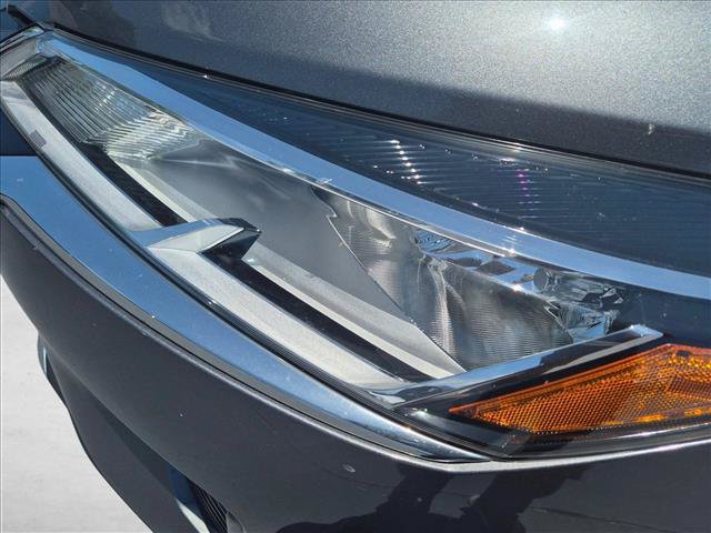 Certified 2022 Nissan Kicks S FWD image 7