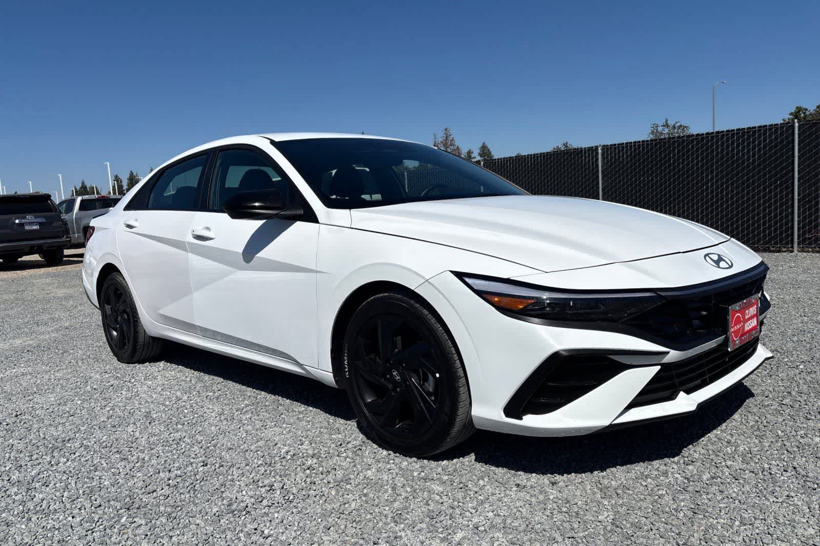 Used 2026 Hyundai Elantra Sport FWD image 10