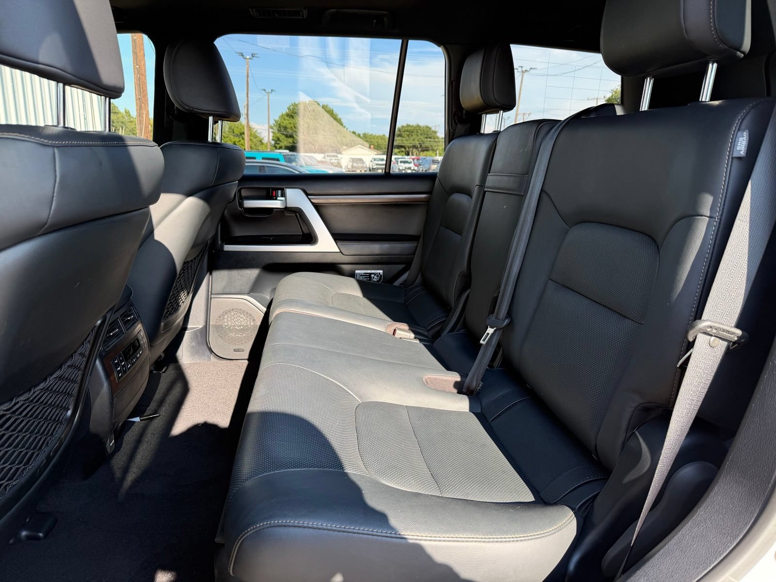 Used 2020 Toyota Land Cruiser Heritage Edition AWD/4WD image 23