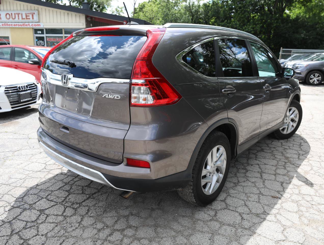 Used 2015 Honda CR-V EX-L image 6