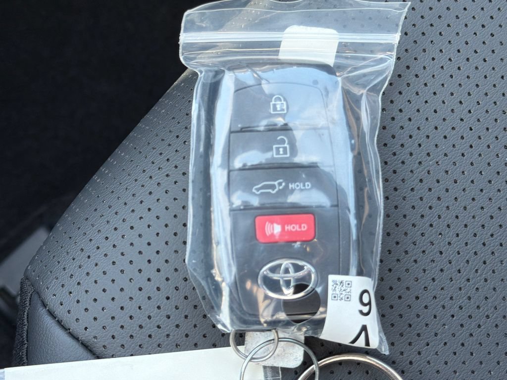 Used 2026 Toyota RAV4 XLE Premium w/ Panoramic Sun Roof Package AWD/4WD image 28