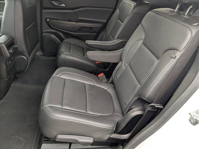 Used 2023 GMC Acadia SLT image 18