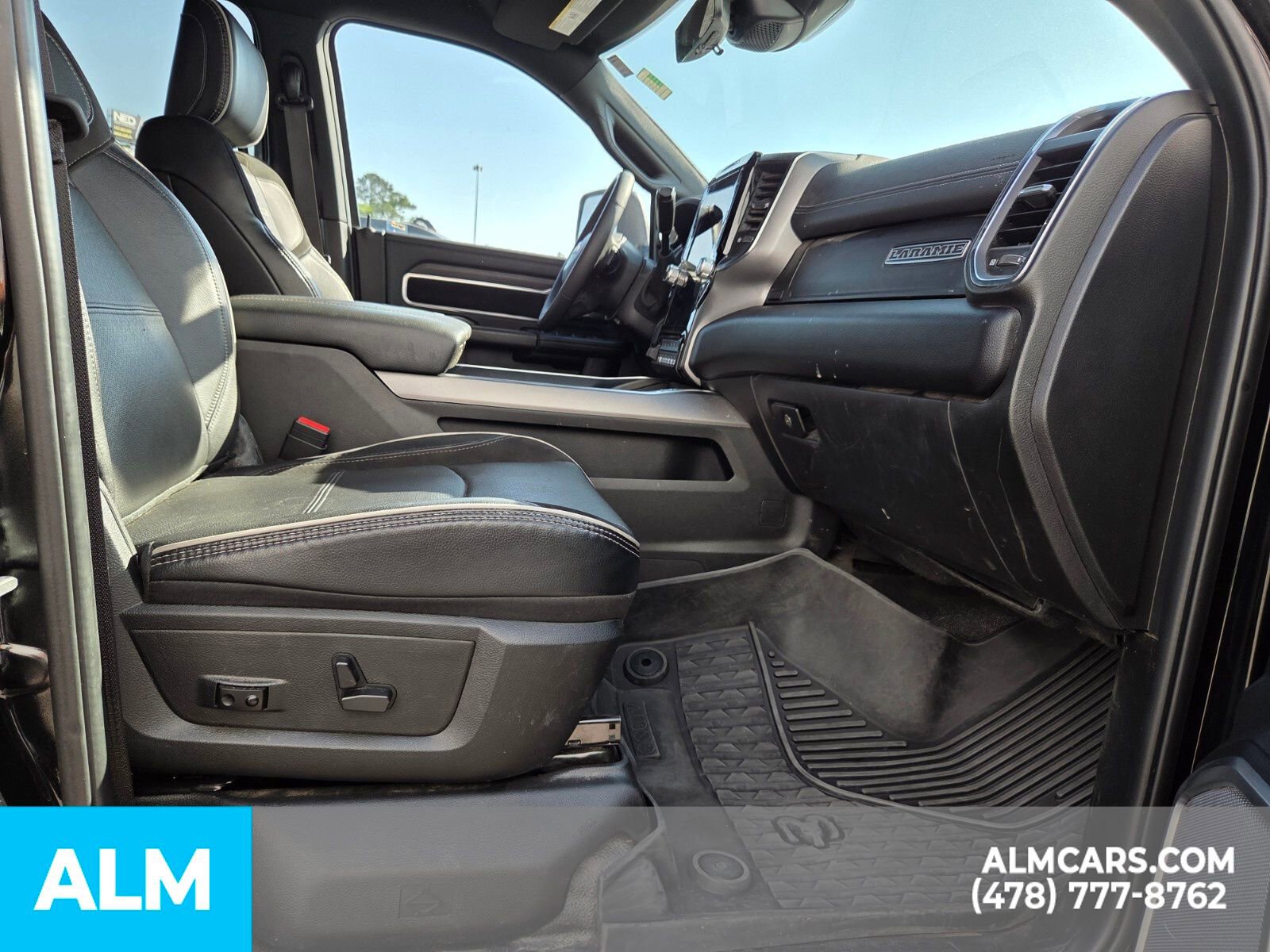 Used 2025 RAM 4500 Tradesman w/ Laramie Trim Package AWD/4WD image 16