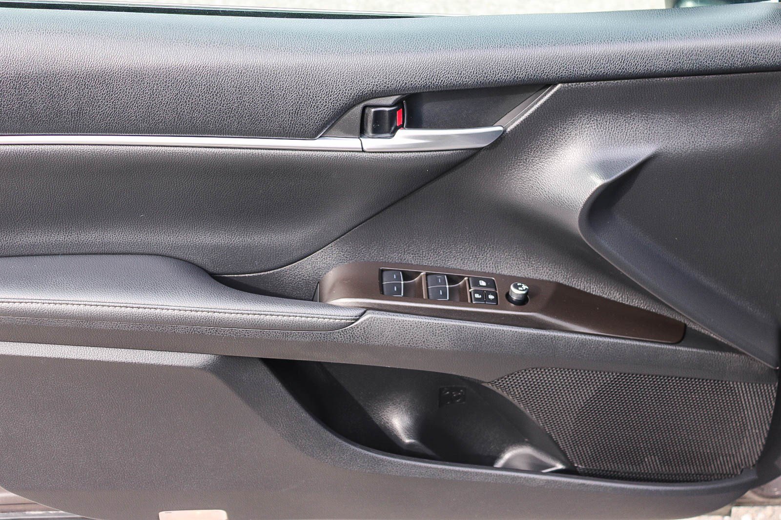 Used 2024 Toyota Camry XSE image 21