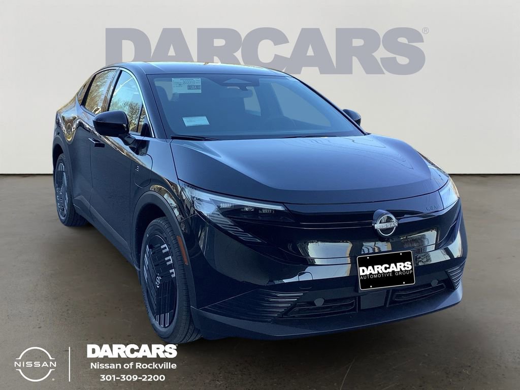 New 2026 Nissan Leaf w/ Floor Mat Package (S+)