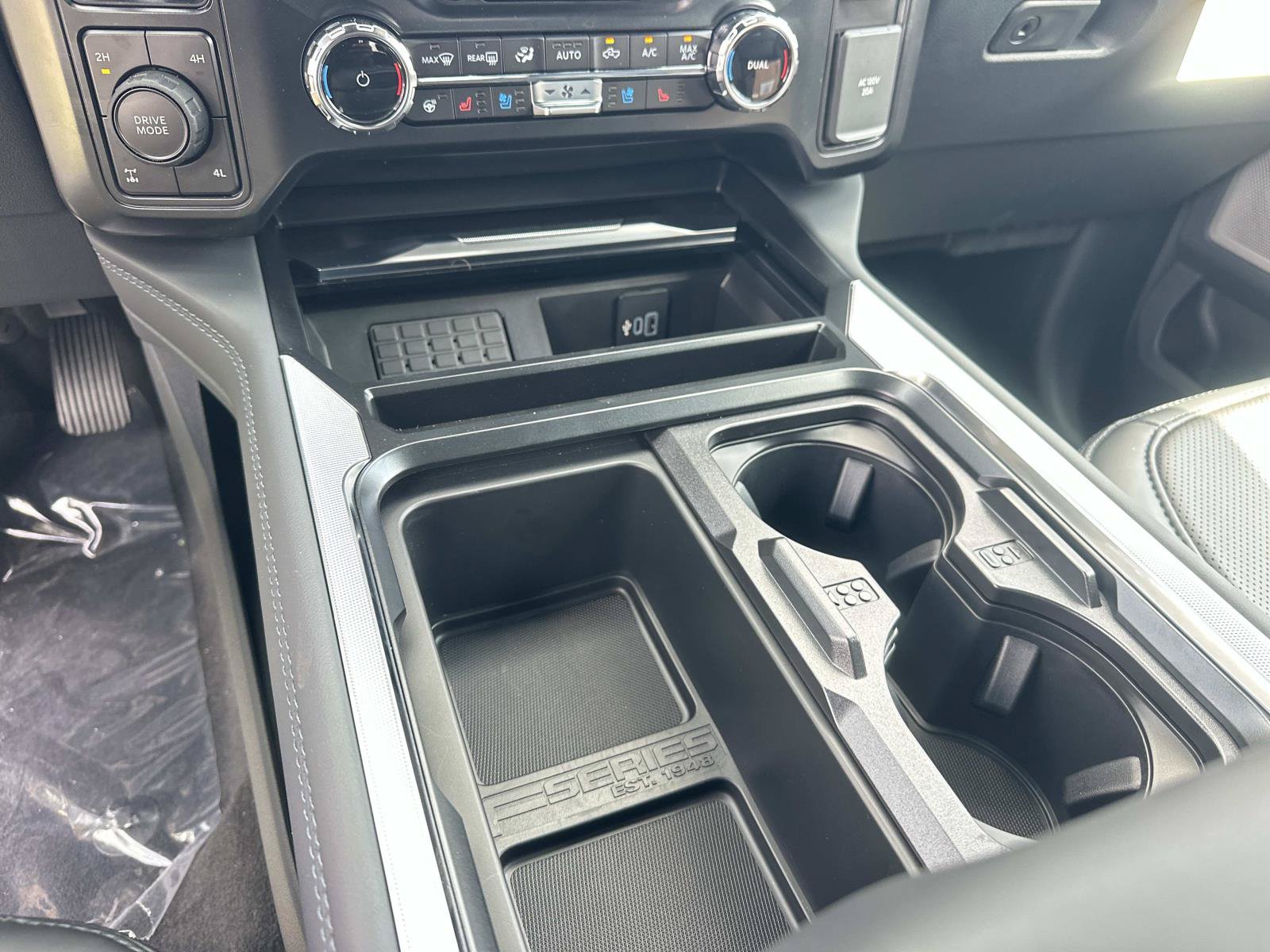 New 2026 Ford F350 Platinum AWD/4WD image 23