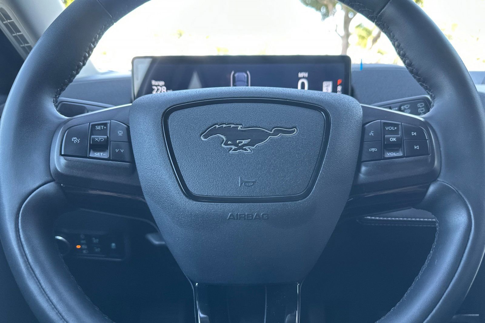 Used 2023 Ford Mustang Mach-E Select image 23