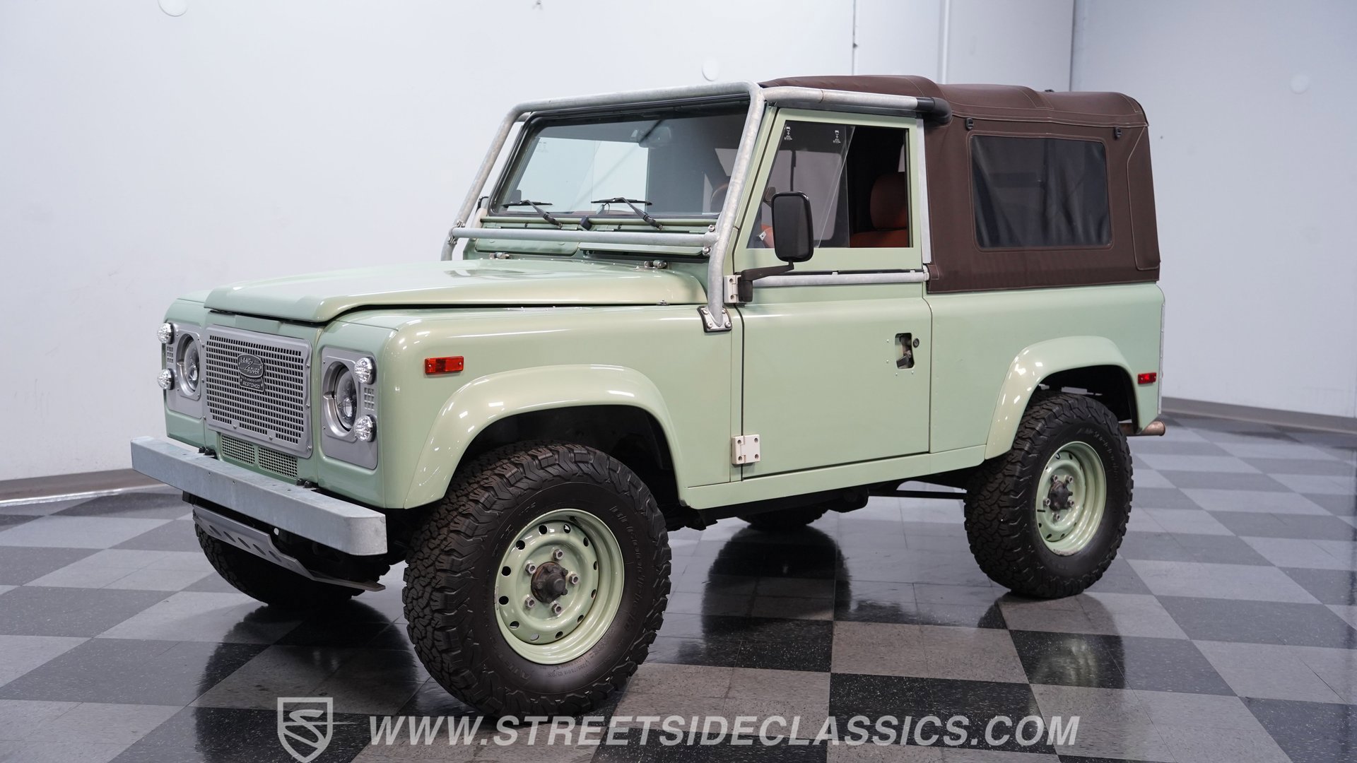 Used 1997 Land Rover Defender 90 AWD/4WD image 7
