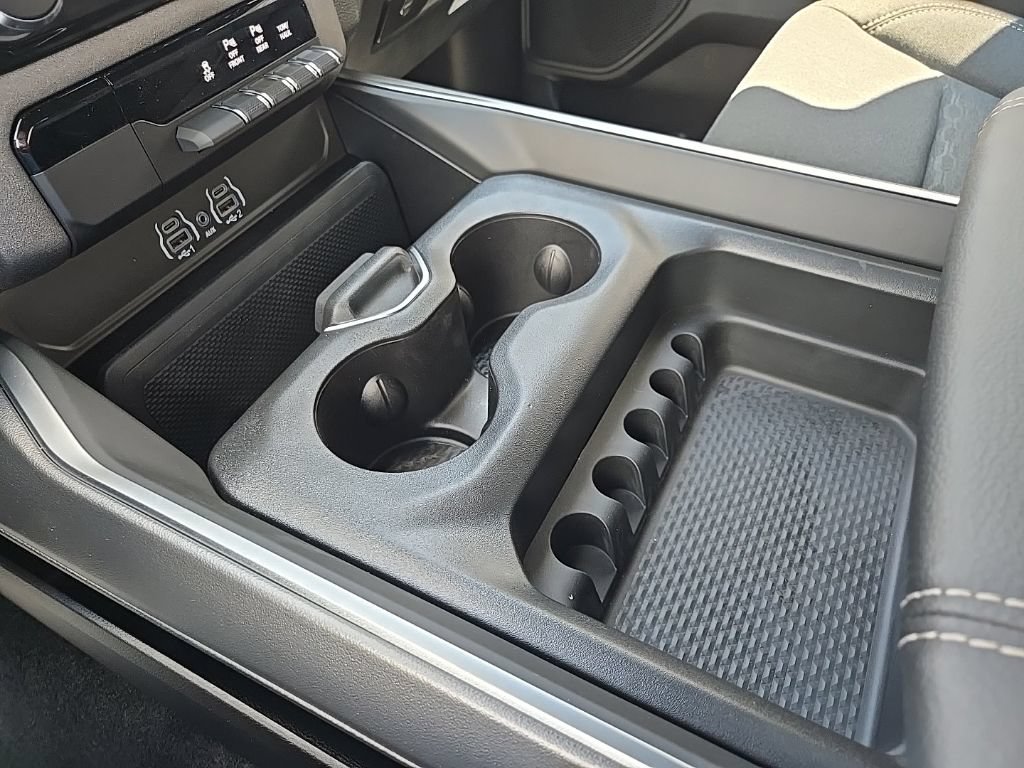 New 2027 RAM 1500 Express AWD/4WD image 69