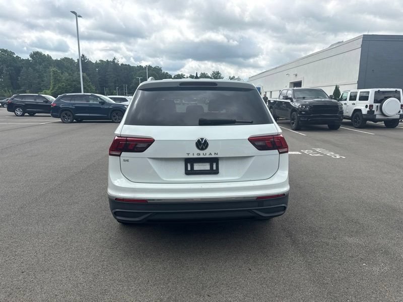 Used 2024 Volkswagen Tiguan SE FWD image 7