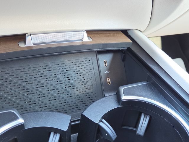 New 2024 Mercedes-Benz GLS 450 4MATIC image 16