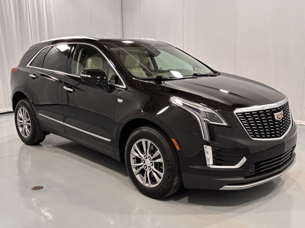 Used 2023 Cadillac XT5 Premium Luxury w/ LPO, Floor Liner Package image 4