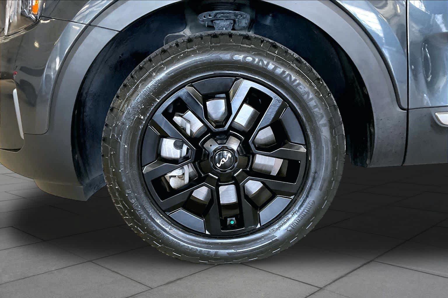 Used 2023 Kia Telluride SX Prestige X-Pro AWD/4WD image 10