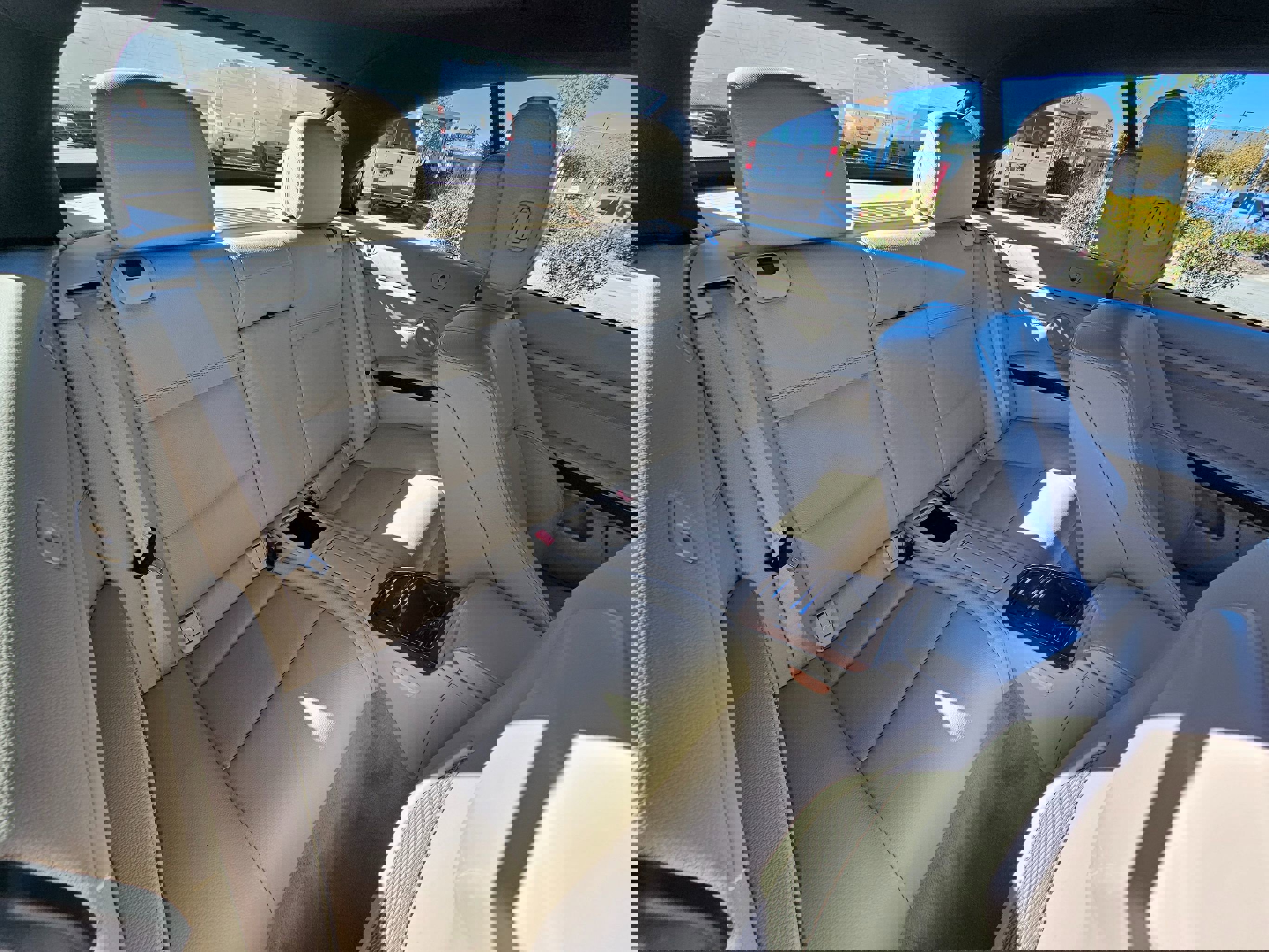 Used 2011 BMW 328i Convertible image 32