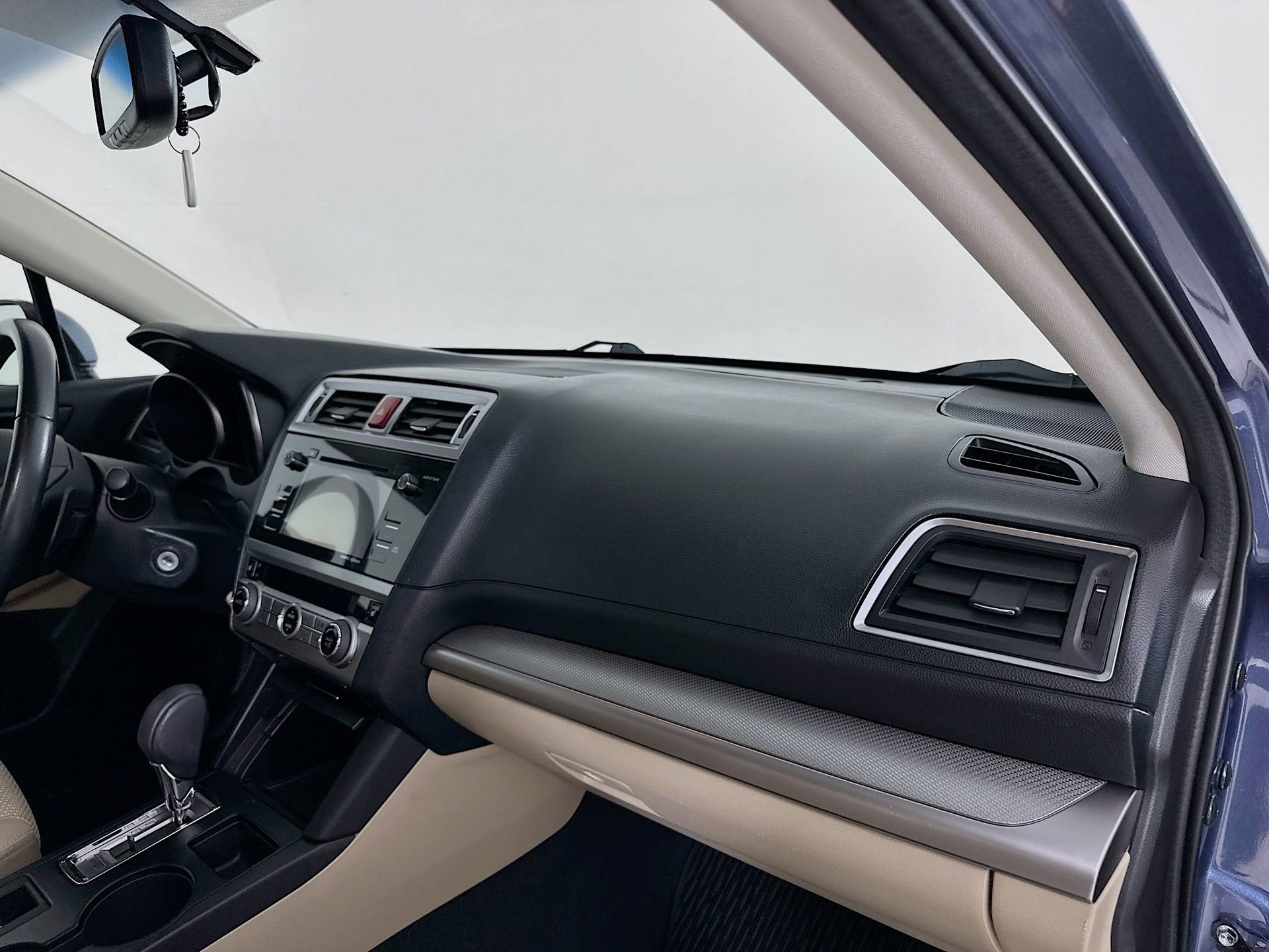 Used 2016 Subaru Outback 2.5i Premium AWD/4WD image 30