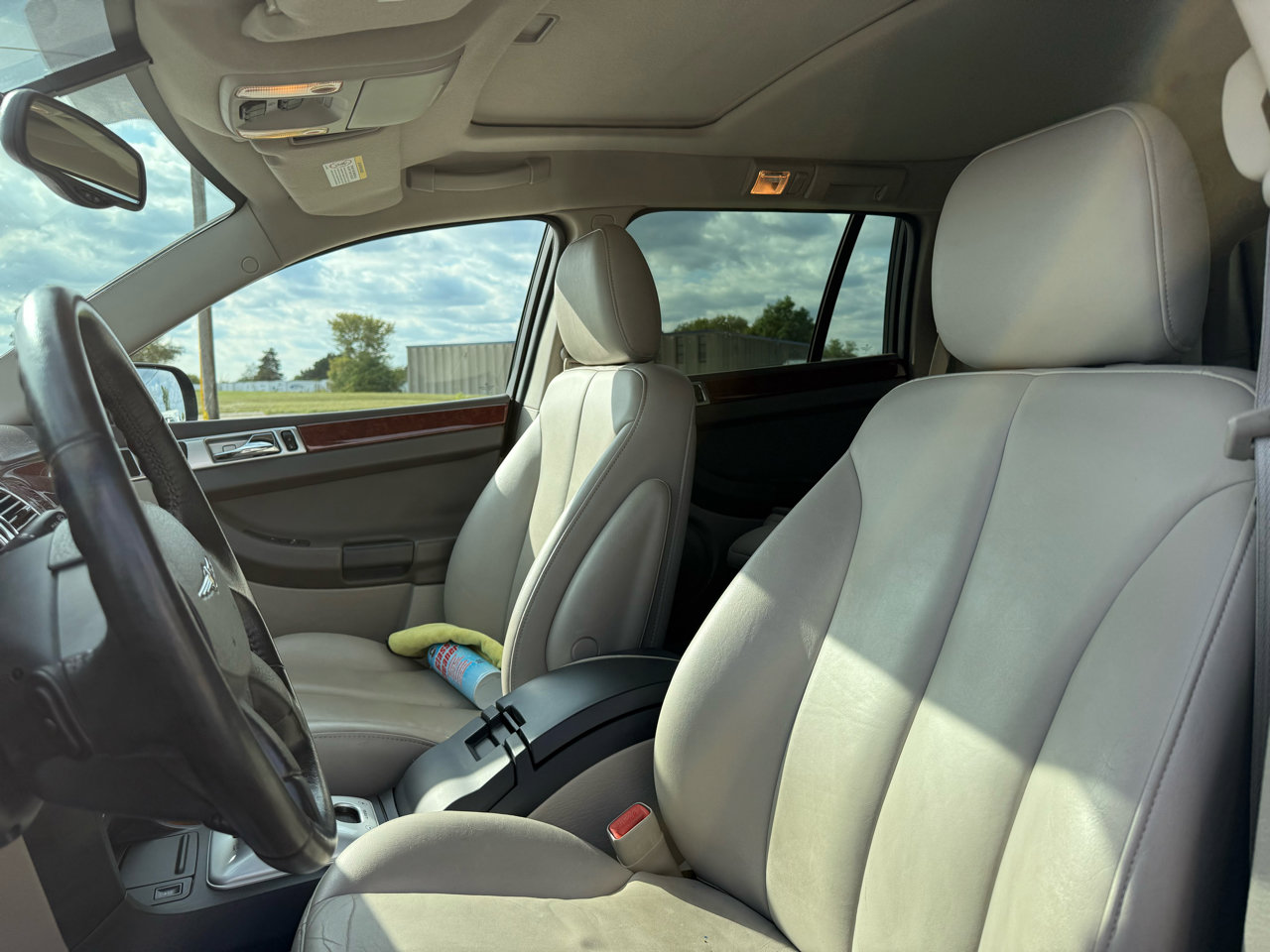 Used 2004 Chrysler Pacifica 2WD image 17