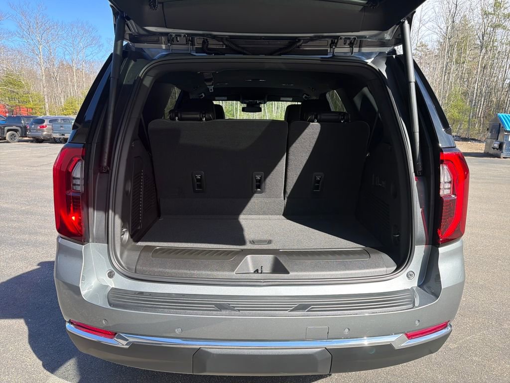 New 2026 GMC Yukon Elevation image 20