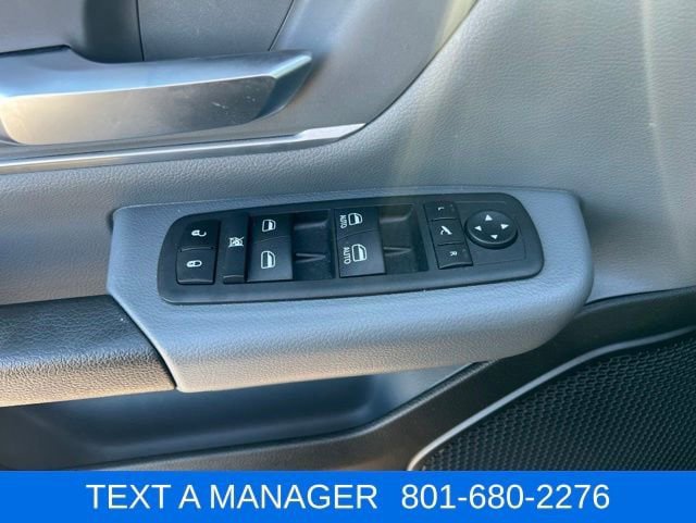 Used 2022 RAM 1500 Big Horn AWD/4WD image 17