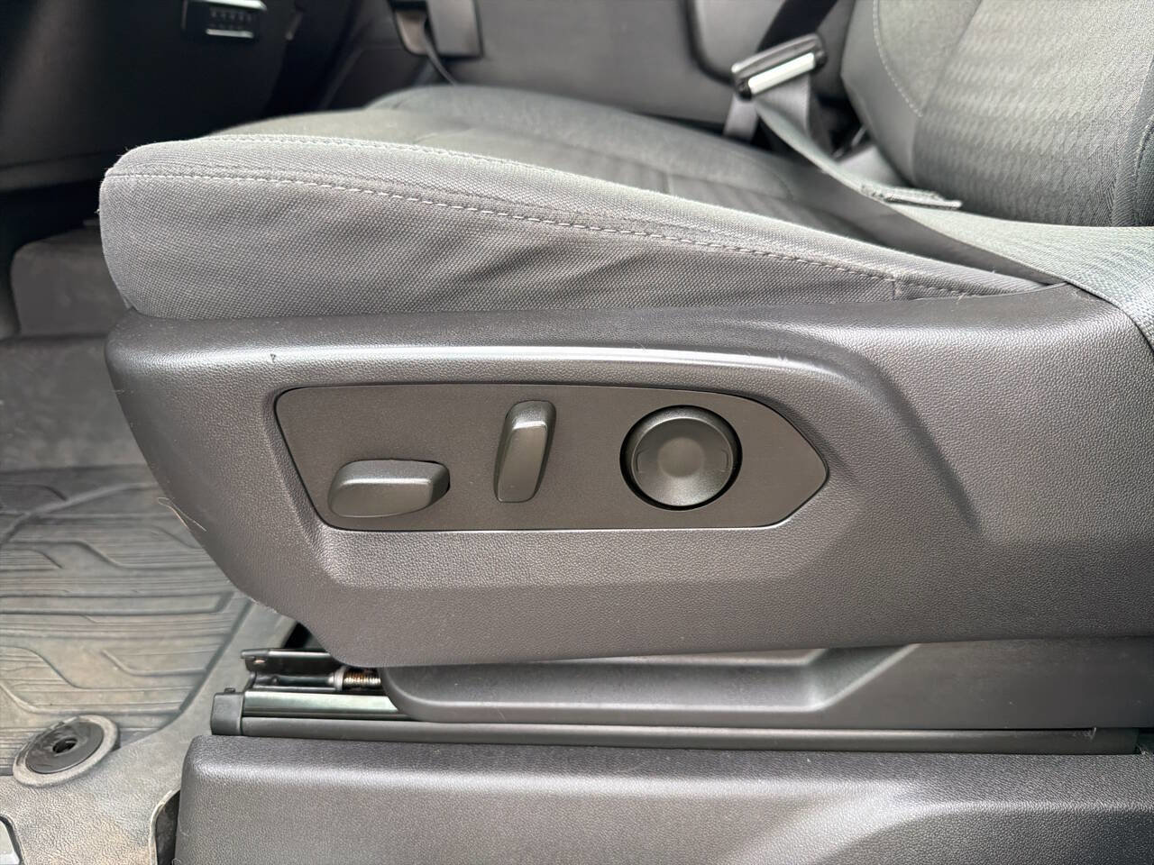 Used 2024 GMC Sierra 2500 SLE w/ SLE Value Package; image 43