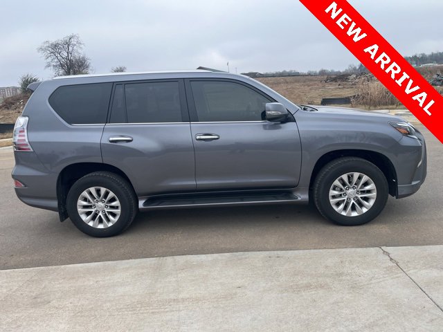 Used 2021 Lexus GX 460 Premium image 2