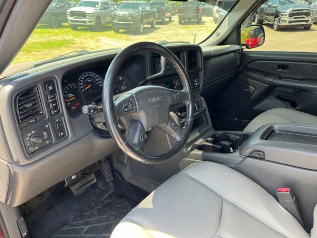 Used 2004 GMC Sierra 1500 SLE w/ Safe And Sound Package AWD/4WD image 7